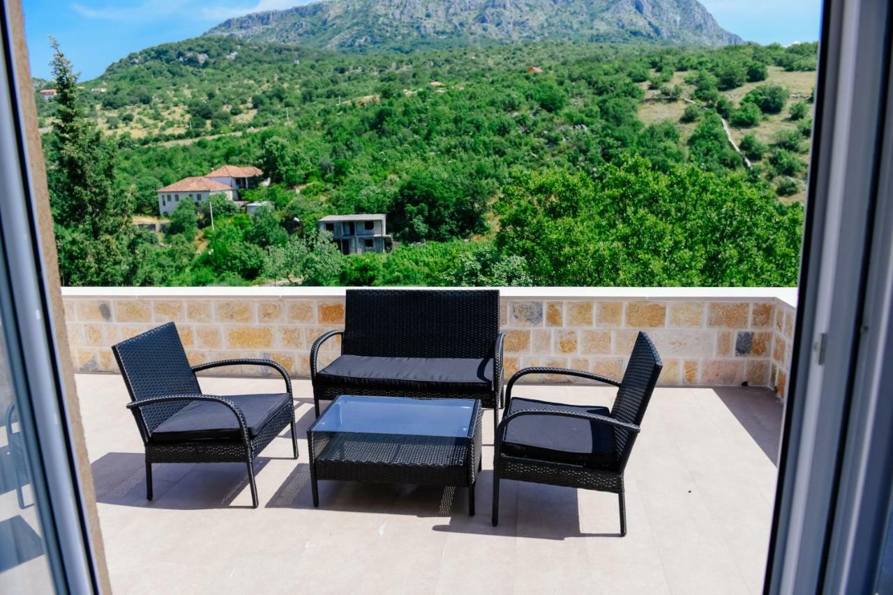 Djukic Winery Apartamento Podgorica Exterior foto